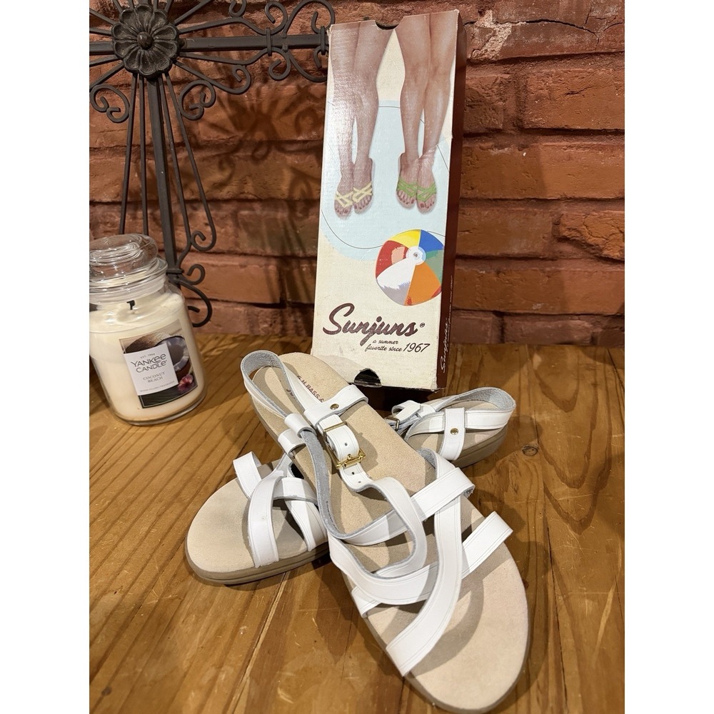 Vtg G.H. Bass & Co Sunjuns Women's 10 W Strappy White  Leather Sandals Cushion